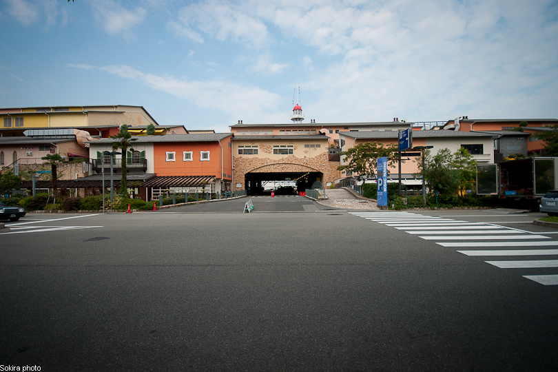 Tokyo - Yokohama - Kyoto - Osaka - Kobe - Hiroshima - Miyajima - Fukuoka - Nagasaki ...