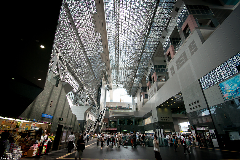 Tokyo - Yokohama - Kyoto - Osaka - Kobe - Hiroshima - Miyajima - Fukuoka - Nagasaki ...