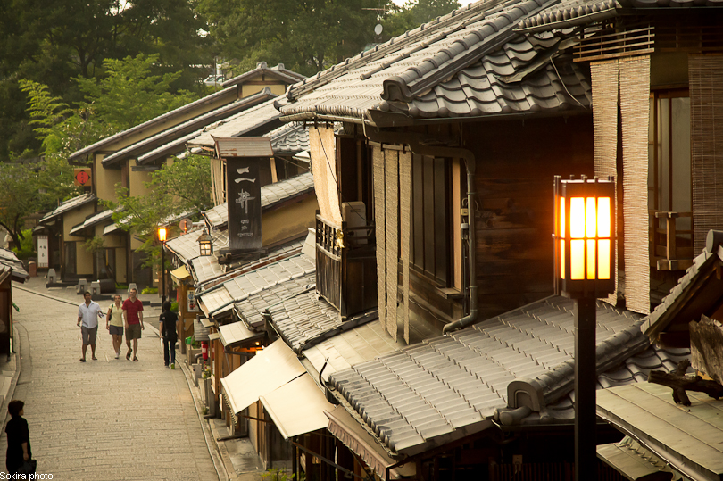 Tokyo - Yokohama - Kyoto - Osaka - Kobe - Hiroshima - Miyajima - Fukuoka - Nagasaki ...