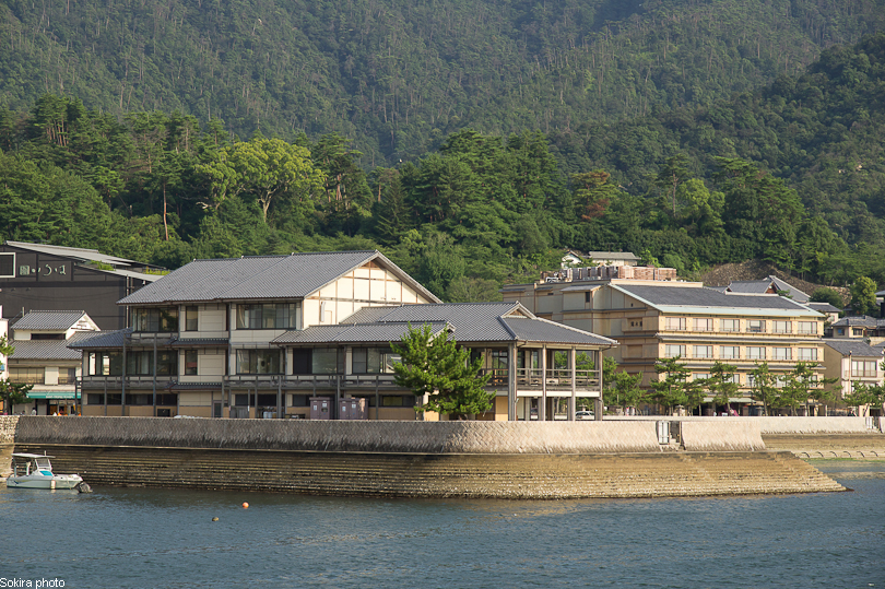 Tokyo - Yokohama - Kyoto - Osaka - Kobe - Hiroshima - Miyajima - Fukuoka - Nagasaki ...
