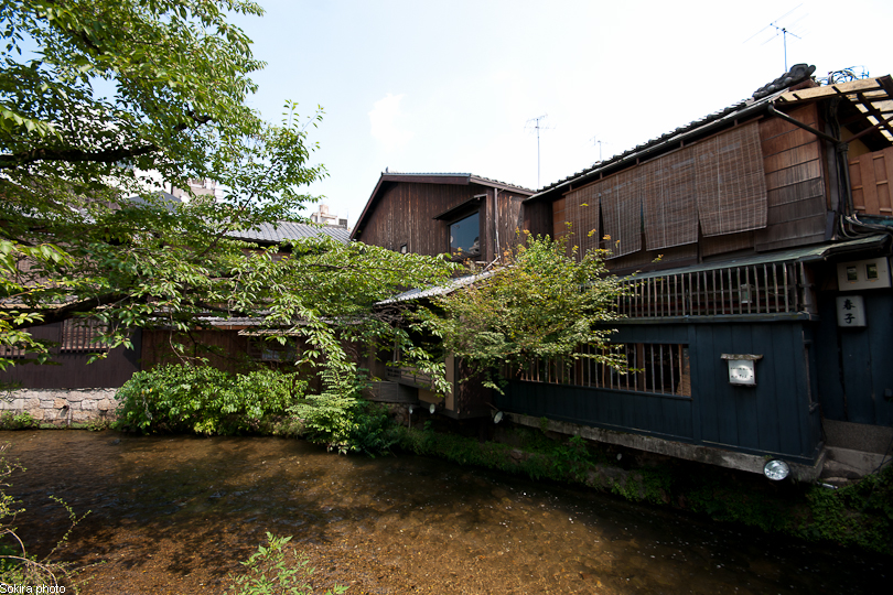 Tokyo - Yokohama - Kyoto - Osaka - Kobe - Hiroshima - Miyajima - Fukuoka - Nagasaki ...