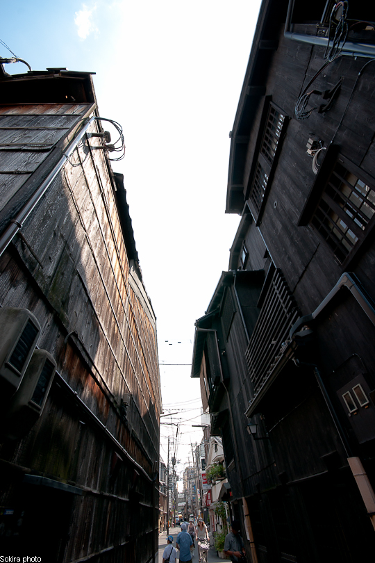 Tokyo - Yokohama - Kyoto - Osaka - Kobe - Hiroshima - Miyajima - Fukuoka - Nagasaki ...
