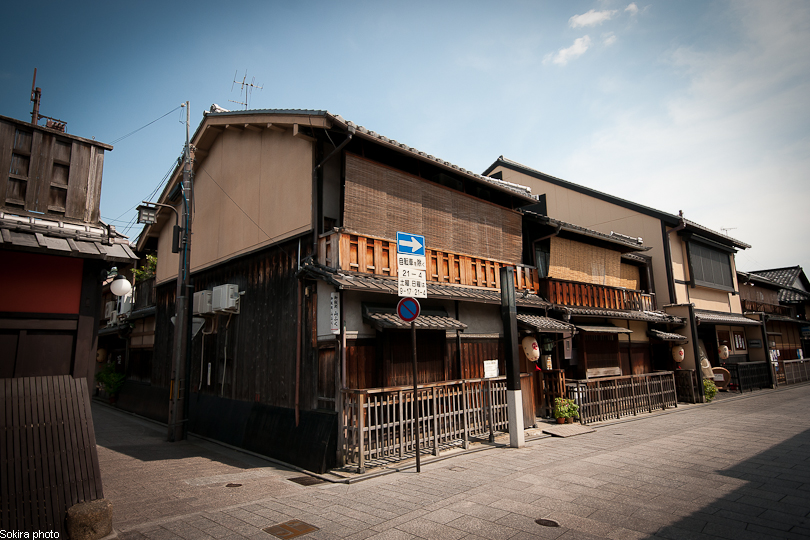 Tokyo - Yokohama - Kyoto - Osaka - Kobe - Hiroshima - Miyajima - Fukuoka - Nagasaki ...
